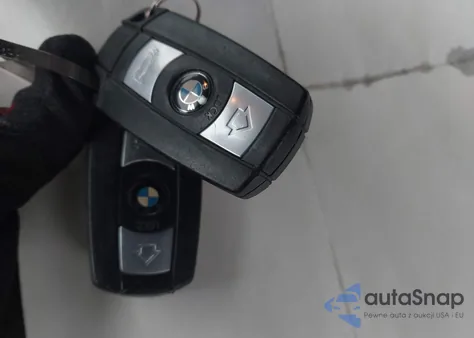 2010 BMW 328I xDrive from USA, damaged, VIN WBAPK5C54AA649824